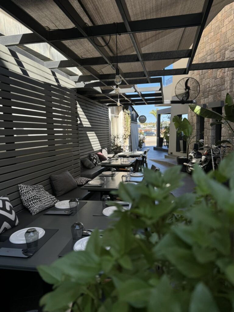 alexandra restaurant2